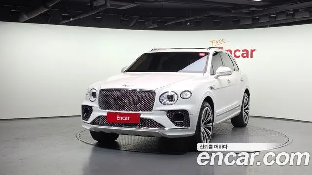 BENTLEY BENTAYGA 2022