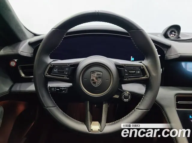 PORSCHE TAYCAN 2025 — 12 300 км, тёмно-зелёный, Корея — под ключ — фото 9