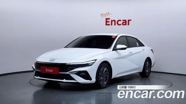 HYUNDAI AVANTE HYBRID — из Кореи под ключ