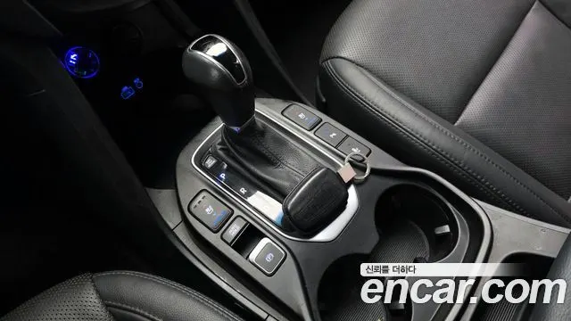 HYUNDAI MAXCRUZ 2017 — 154 557 км, серебристо-серый, Корея — под ключ — фото 9