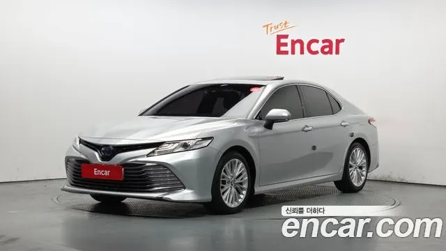 TOYOTA CAMRY 2018