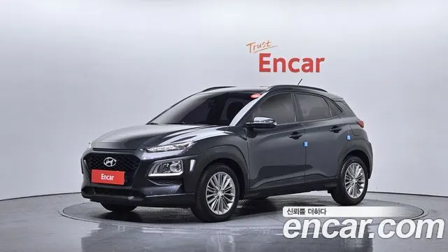 HYUNDAI KONA 2018 — 102 875 км, голубой, Корея — под ключ — фото 1