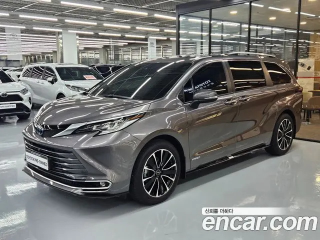 TOYOTA SIENNA — из Кореи под ключ
