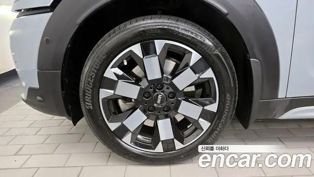 MINI COOPER S COUNTRYMAN 2023 — 21 472 км, светло-серебристый, Корея — под ключ — фото 5