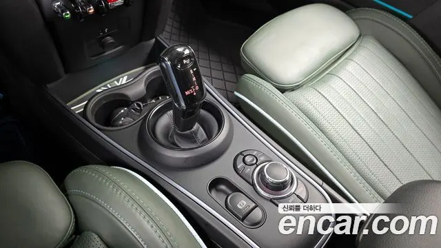 MINI COOPER S COUNTRYMAN 2023 — 21 472 км, светло-серебристый, Корея — под ключ — фото 9