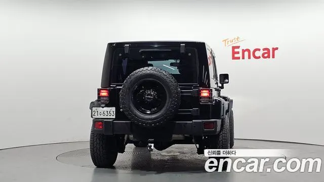 JEEP WRANGLER 2017 — 83 766 км, чёрный, Корея — под ключ — фото 4