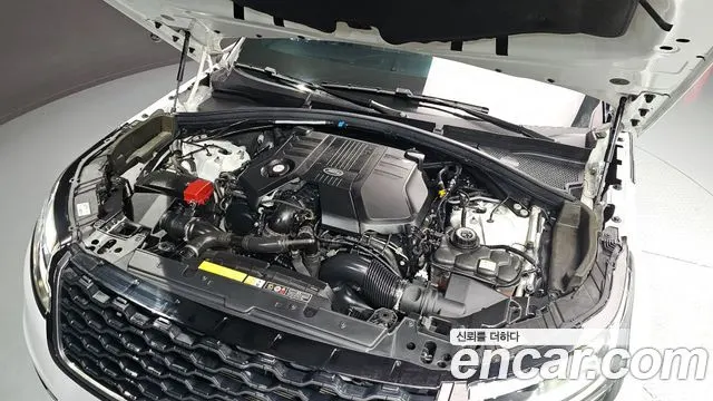 LAND ROVER RANGE ROVER VELAR 2019 — 97 117 км, белый, Корея — под ключ — фото 6