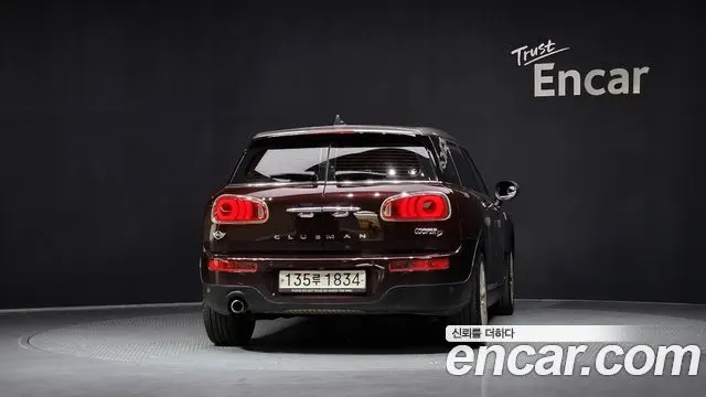 MINI COOPER D CLUBMAN 2018 — 130 499 км, коричневый, Корея — под ключ — фото 4