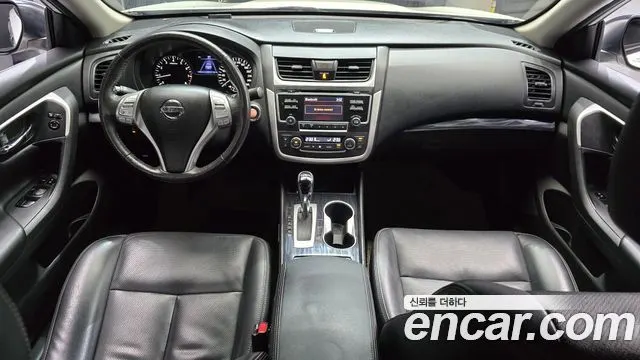 NISSAN ALTIMA 2017 — 134 850 км, белый, Корея — под ключ — фото 7