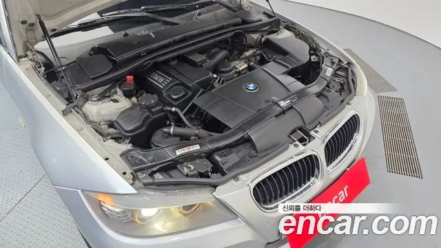 BMW 3 SERIES 2011 — 128 077 км, серебристо-серый, Корея — под ключ — фото 6