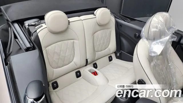 MINI COOPER S CONVERTIBLE 2023 — 30 915 км, белый-перламутр, Корея — под ключ — фото 9
