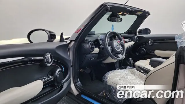MINI COOPER S CONVERTIBLE 2023 — 30 915 км, белый-перламутр, Корея — под ключ — фото 7
