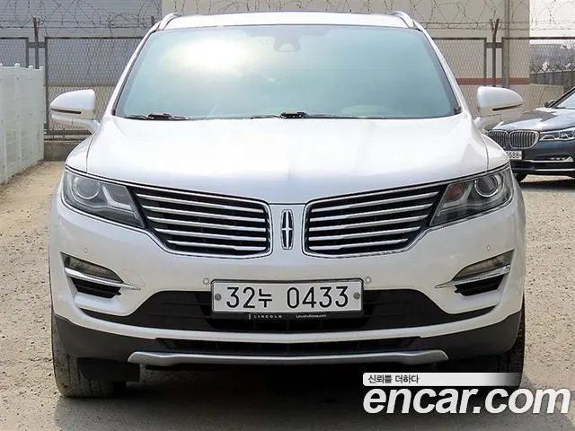 LINCOLN MKC 2016 — 92 738 км, белый, Корея — под ключ — фото 12