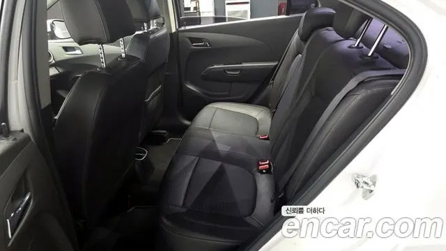 CHEVROLET AVEO SEDAN 2018 — 116 288 км, белый, Корея — под ключ — фото 11