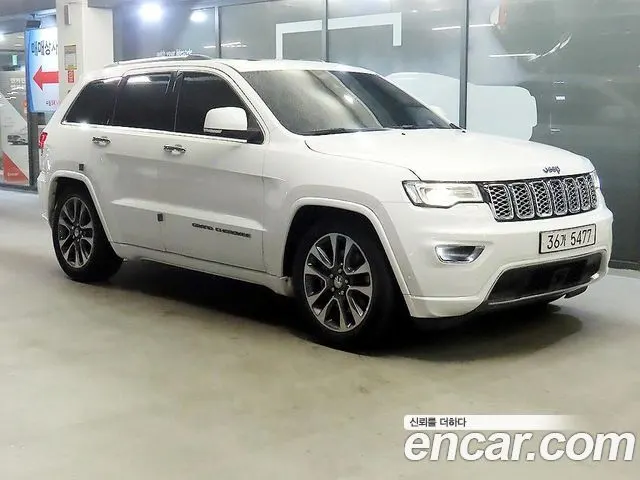 JEEP GRAND CHEROKEE — из Кореи под ключ