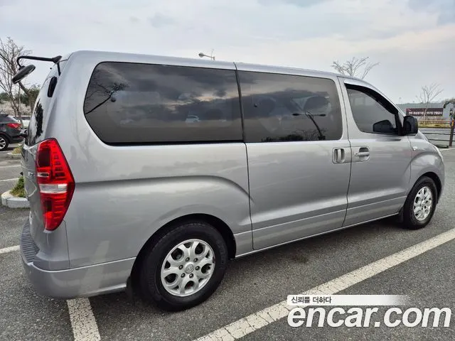HYUNDAI GRAND STAREX 2014 — 205 167 км, серебристый, Корея — под ключ — фото 5