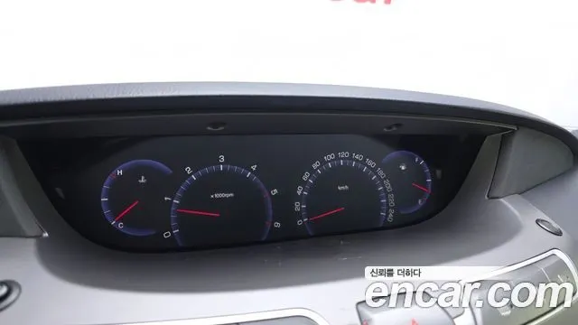 KGM KORANDO TURISMO 2016 — 76 848 км, серебристо-серый, Корея — под ключ — фото 8