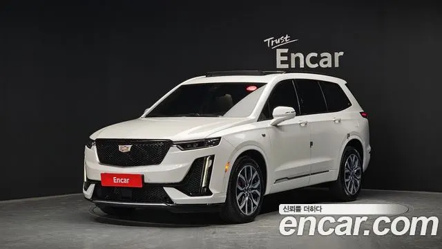 CADILLAC XT6 2023 — 18 765 км, Корея — под ключ — фото 1