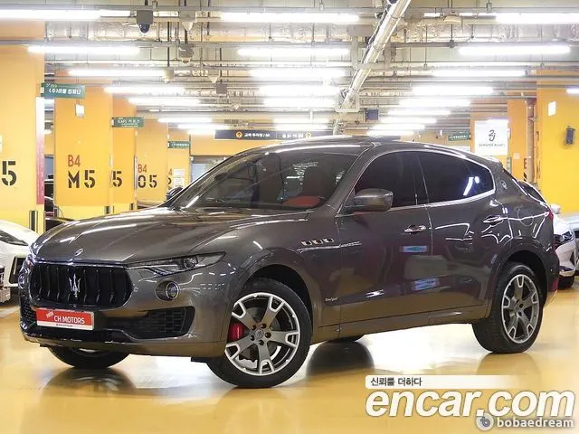 MASERATI LEVANTE 2018
