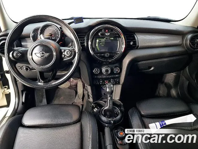 MINI COOPER D 2016 — 146 091 км, белый-перламутр, Корея — под ключ — фото 5