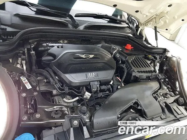MINI COOPER D 2016 — 146 091 км, белый-перламутр, Корея — под ключ — фото 6