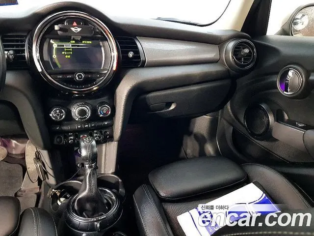 MINI COOPER D 2016 — 146 091 км, белый-перламутр, Корея — под ключ — фото 10