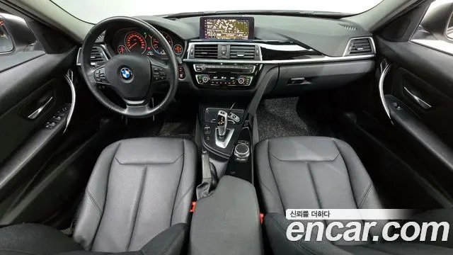 BMW 3 SERIES 2018 — 102 130 км, белый, Корея — под ключ — фото 7