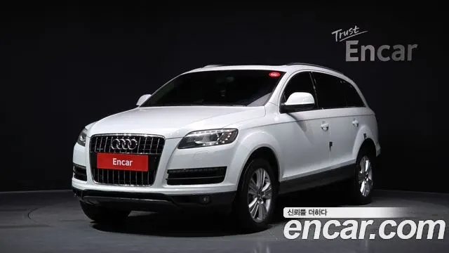 AUDI Q7 2013