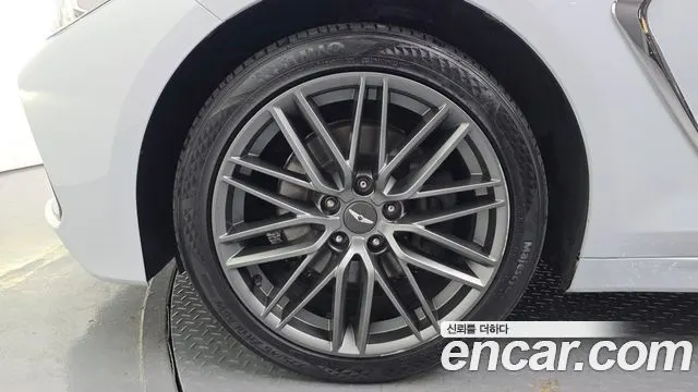 GENESIS G70 2018 — 140 721 км, светло-серебристый, Корея — под ключ — фото 5