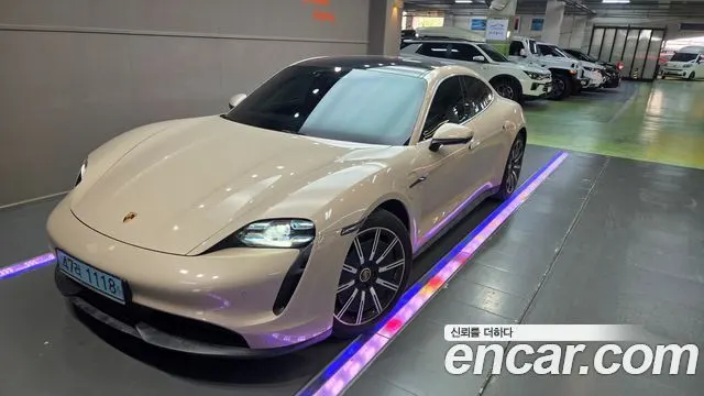 PORSCHE TAYCAN 2021 — 59 593 км, светло-золотистый, Корея — под ключ — фото 4