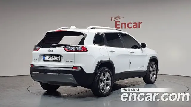 JEEP CHEROKEE (KL) — из Кореи под ключ
