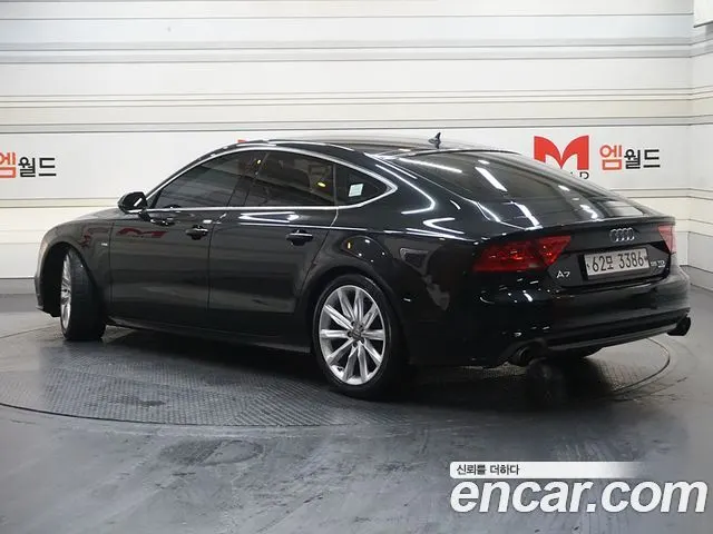 AUDI A7 2014 — 136 164 км, чёрный, Корея — под ключ — фото 3
