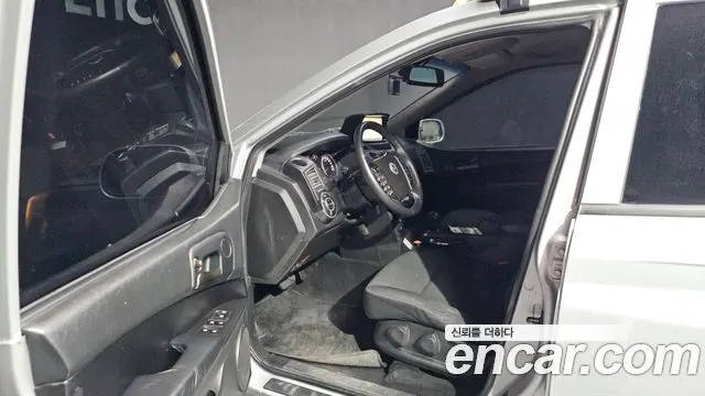 KGM KORANDO SPORTS 2012 — 117 154 км, серебристо-серый, Корея — под ключ — фото 10