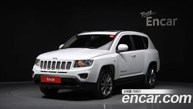 JEEP COMPASS 2014 — 139 000 км, белый, Корея — под ключ — фото 1