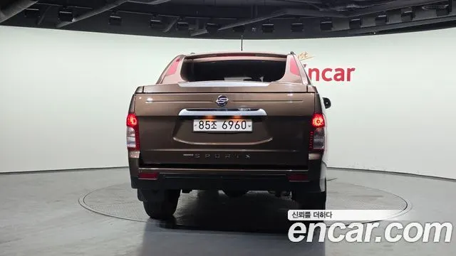 KGM KORANDO SPORTS 2016 — 47 401 км, коричневый, Корея — под ключ — фото 4