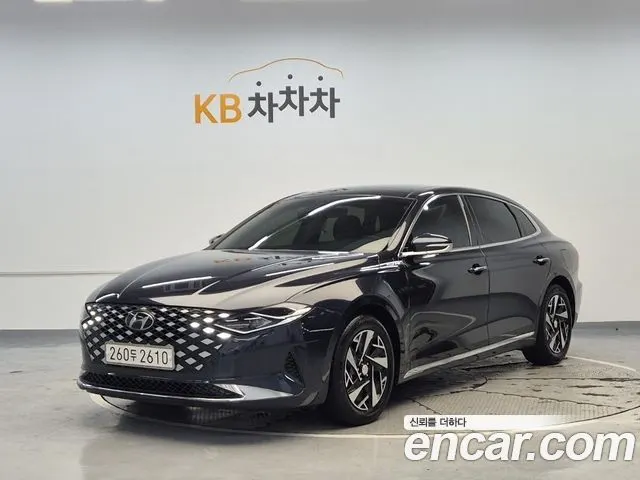 HYUNDAI GRANDEUR HYBRID 2021