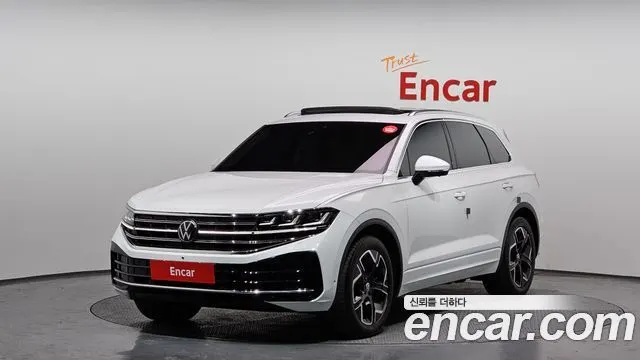 VOLKSWAGEN TOUAREG 2024