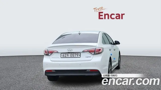 HYUNDAI SONATA HYBRID 2016 — 145 286 км, белый, Корея — под ключ — фото 4
