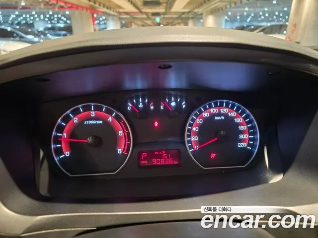 KGM KORANDO SPORTS 2012 — 90 400 км, серебристый, Корея — под ключ — фото 8