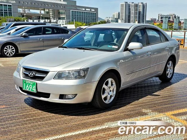 HYUNDAI SONATA 2006 — 151 900 км, серебристый, Корея — под ключ — фото 1
