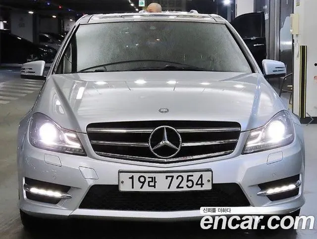 MERCEDES-BENZ C-CLASS W204 2014