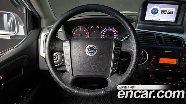 KGM KORANDO SPORTS 2013 — 135 739 км, серебристо-серый, Корея — под ключ — фото 12