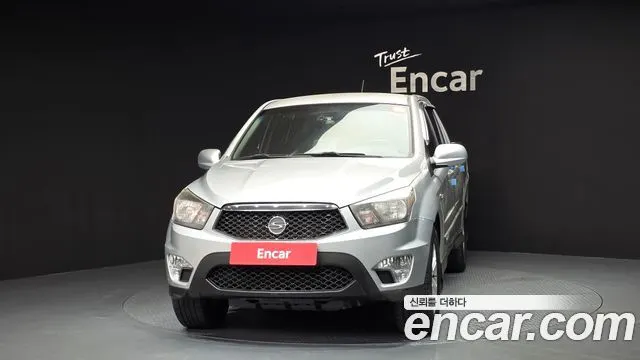 KGM KORANDO SPORTS 2013 — 135 739 км, серебристо-серый, Корея — под ключ — фото 3