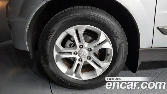 KGM KORANDO SPORTS 2013 — 135 739 км, серебристо-серый, Корея — под ключ — фото 5