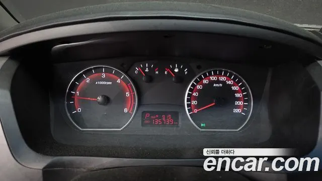 KGM KORANDO SPORTS 2013 — 135 739 км, серебристо-серый, Корея — под ключ — фото 8