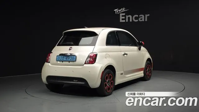 FIAT 500E 2017 — 31 729 км, белый-перламутр, Корея — под ключ — фото 2