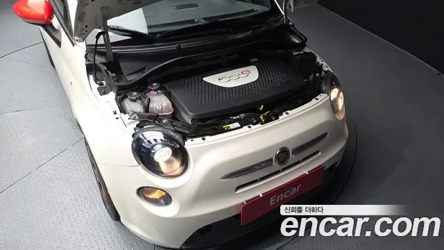 FIAT 500E 2017 — 31 729 км, белый-перламутр, Корея — под ключ — фото 6