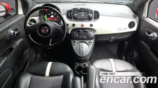 FIAT 500E 2017 — 31 729 км, белый-перламутр, Корея — под ключ — фото 7