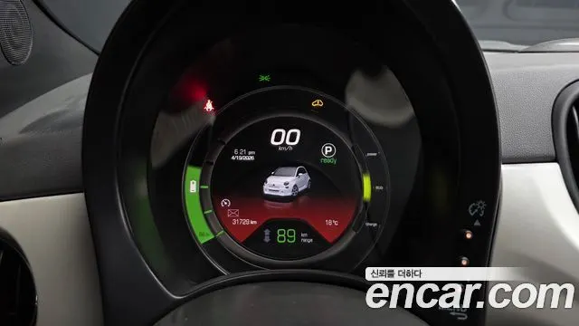 FIAT 500E 2017 — 31 729 км, белый-перламутр, Корея — под ключ — фото 8