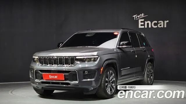 JEEP GRAND CHEROKEE 2023